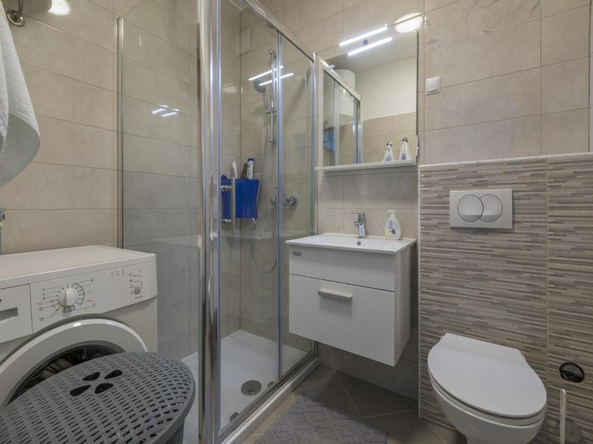 Apartment Vedry Crikvenica Bagian luar foto